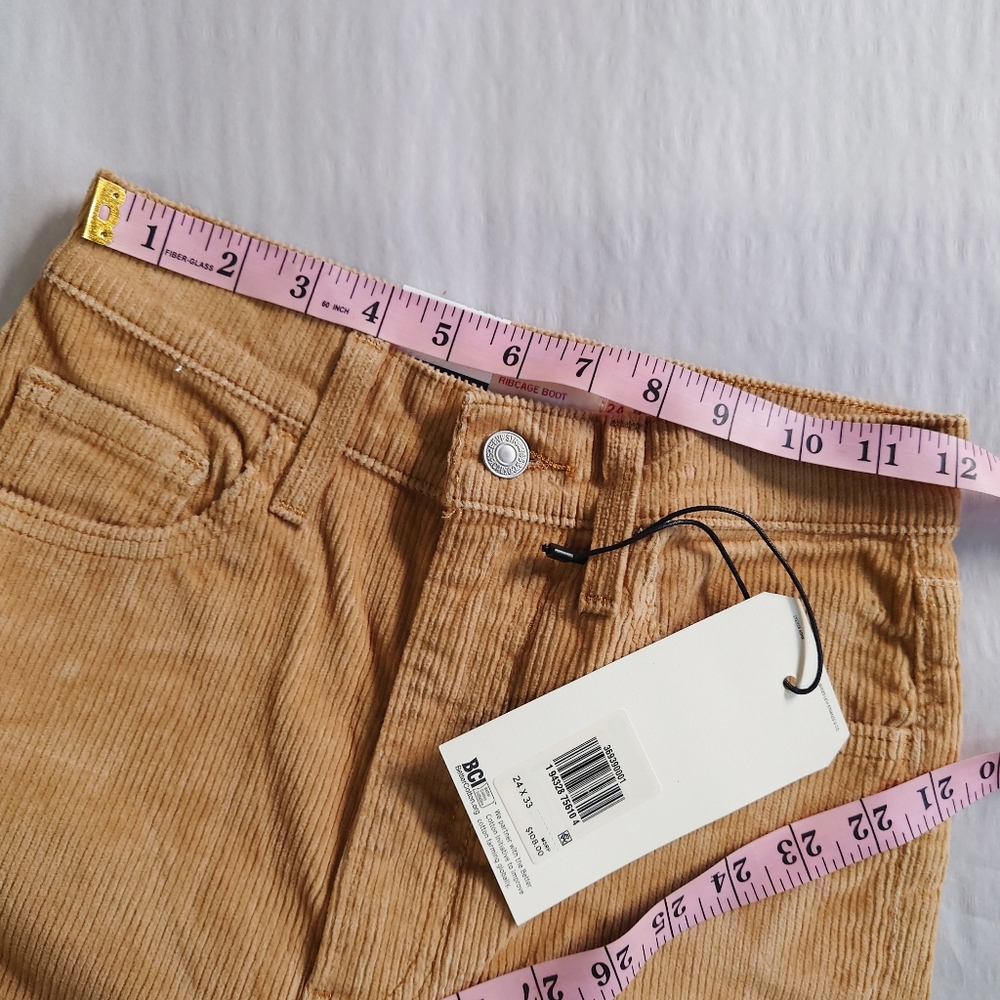 Levi's Premium Ribcage Corduroy Bootcut Jeans NWT - Picture 14 of 14